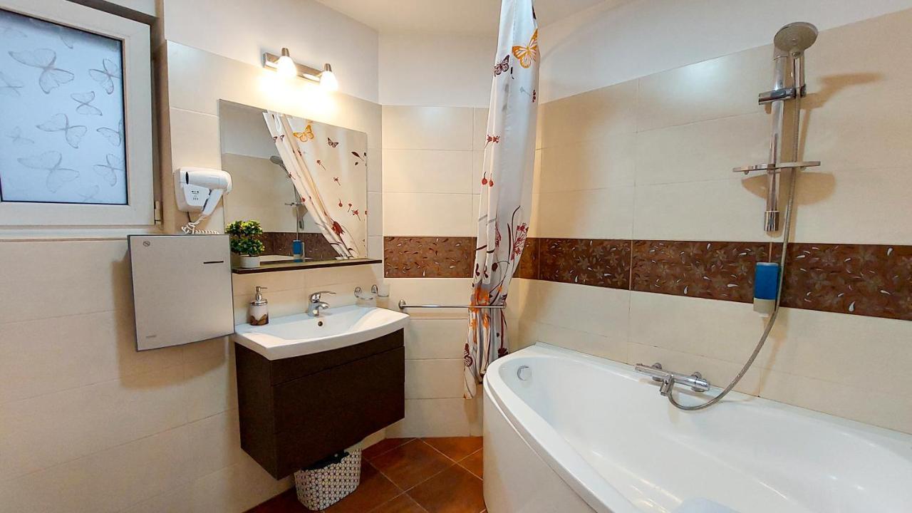 Apartament Fancy 1Bd Family Friendly In Historical Centre Bukareszt Zewnętrze zdjęcie
